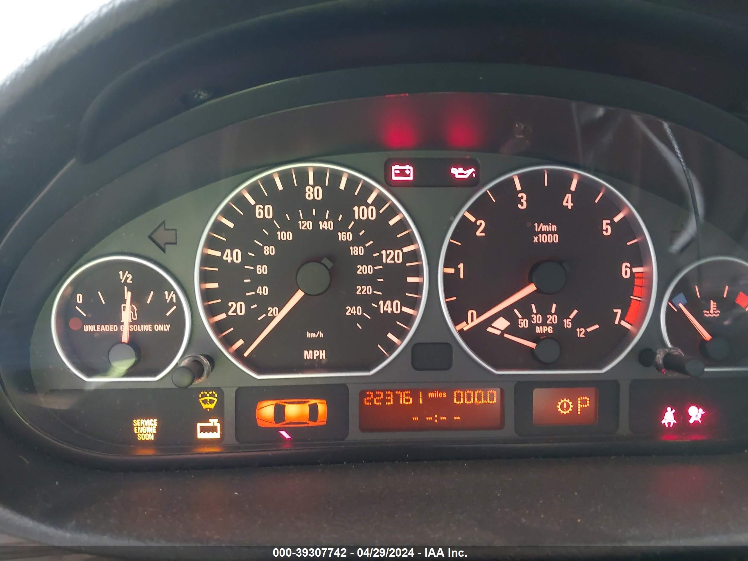 Photo 6 VIN: WBAEV53443KM29165 - BMW 3ER 