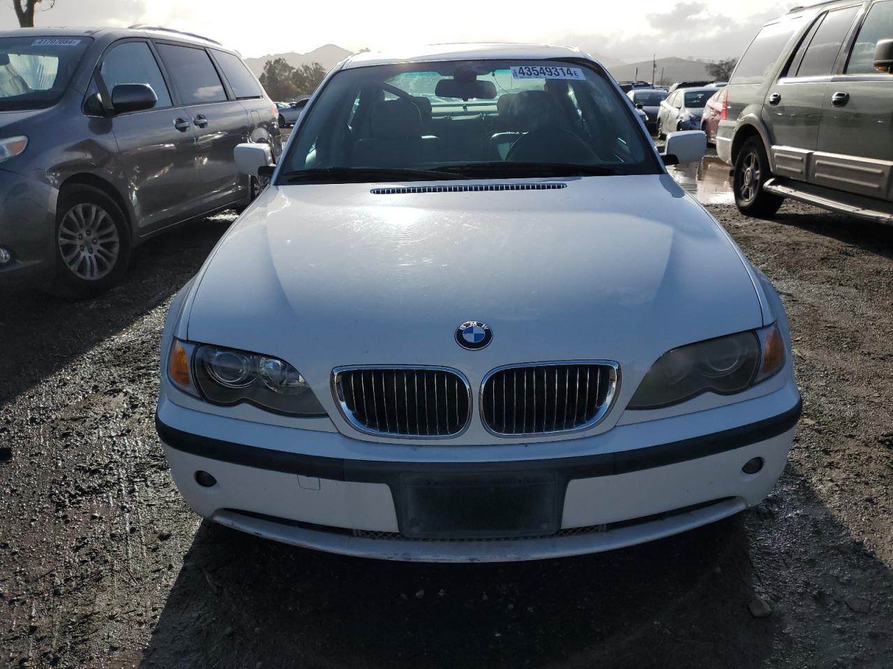 Photo 4 VIN: WBAEV53482KM18233 - BMW 3ER 