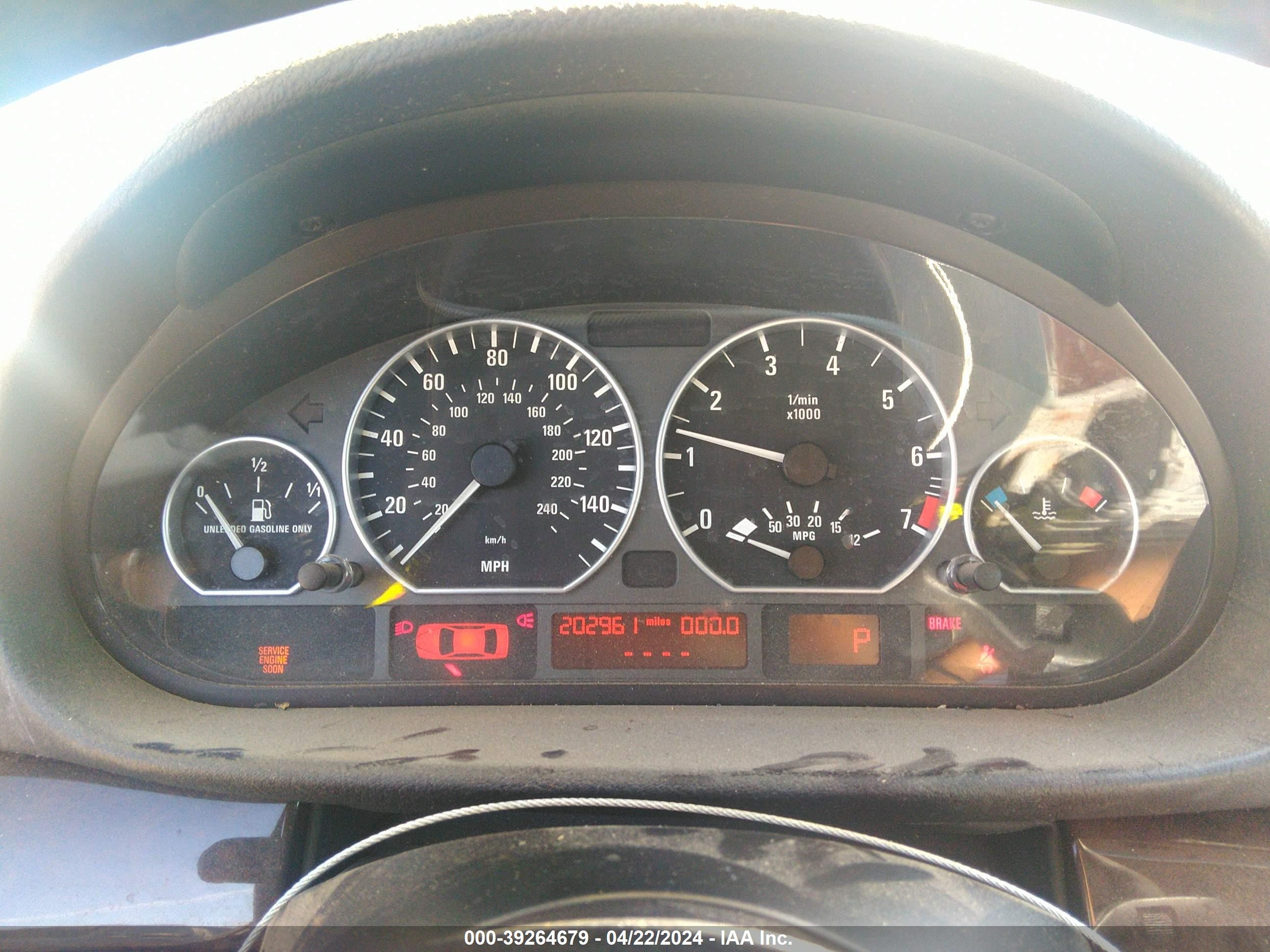 Photo 6 VIN: WBAEV53484KM36458 - BMW 3ER 