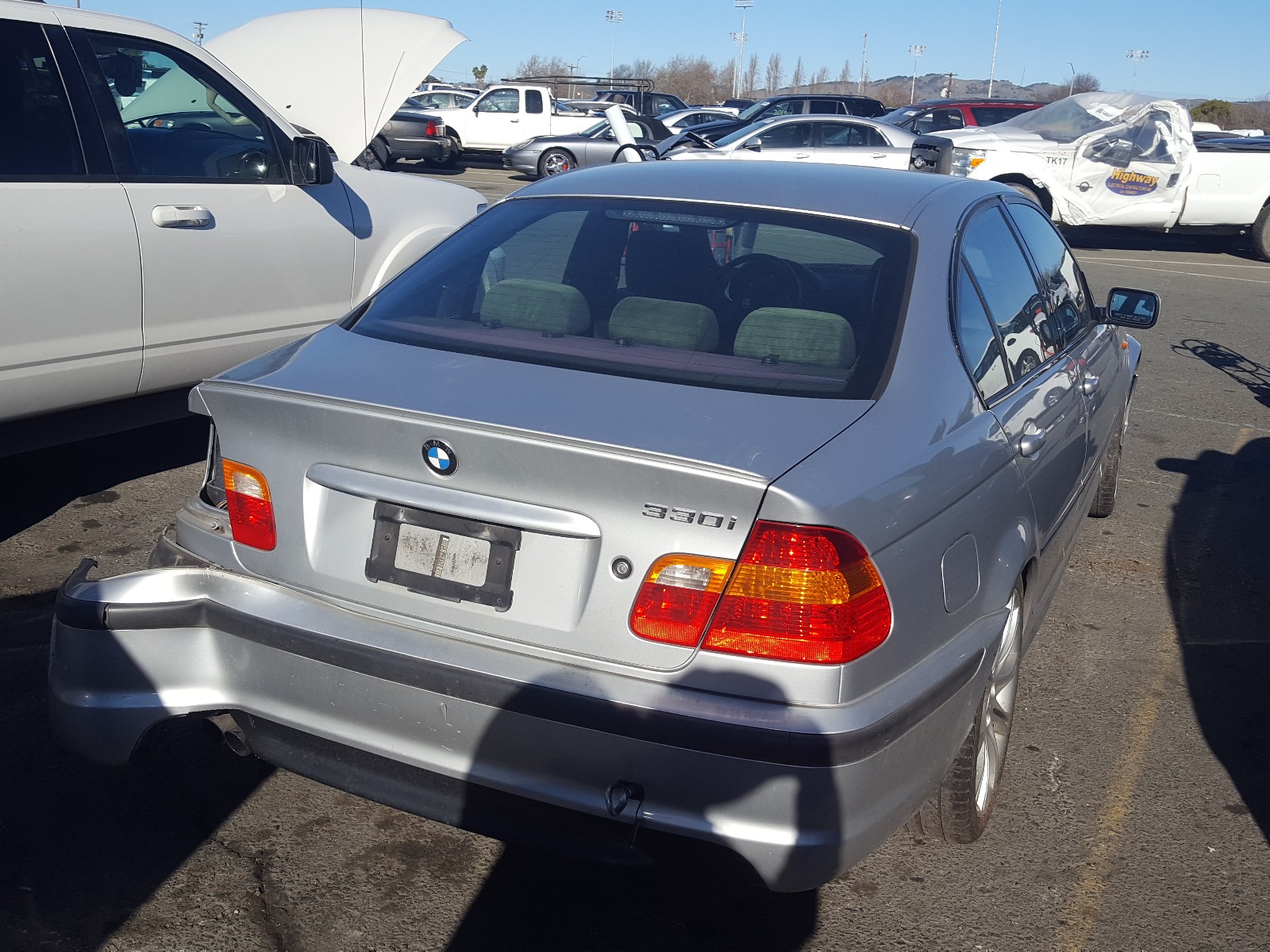 Photo 3 VIN: WBAEV53485KM08211 - BMW 330 I 