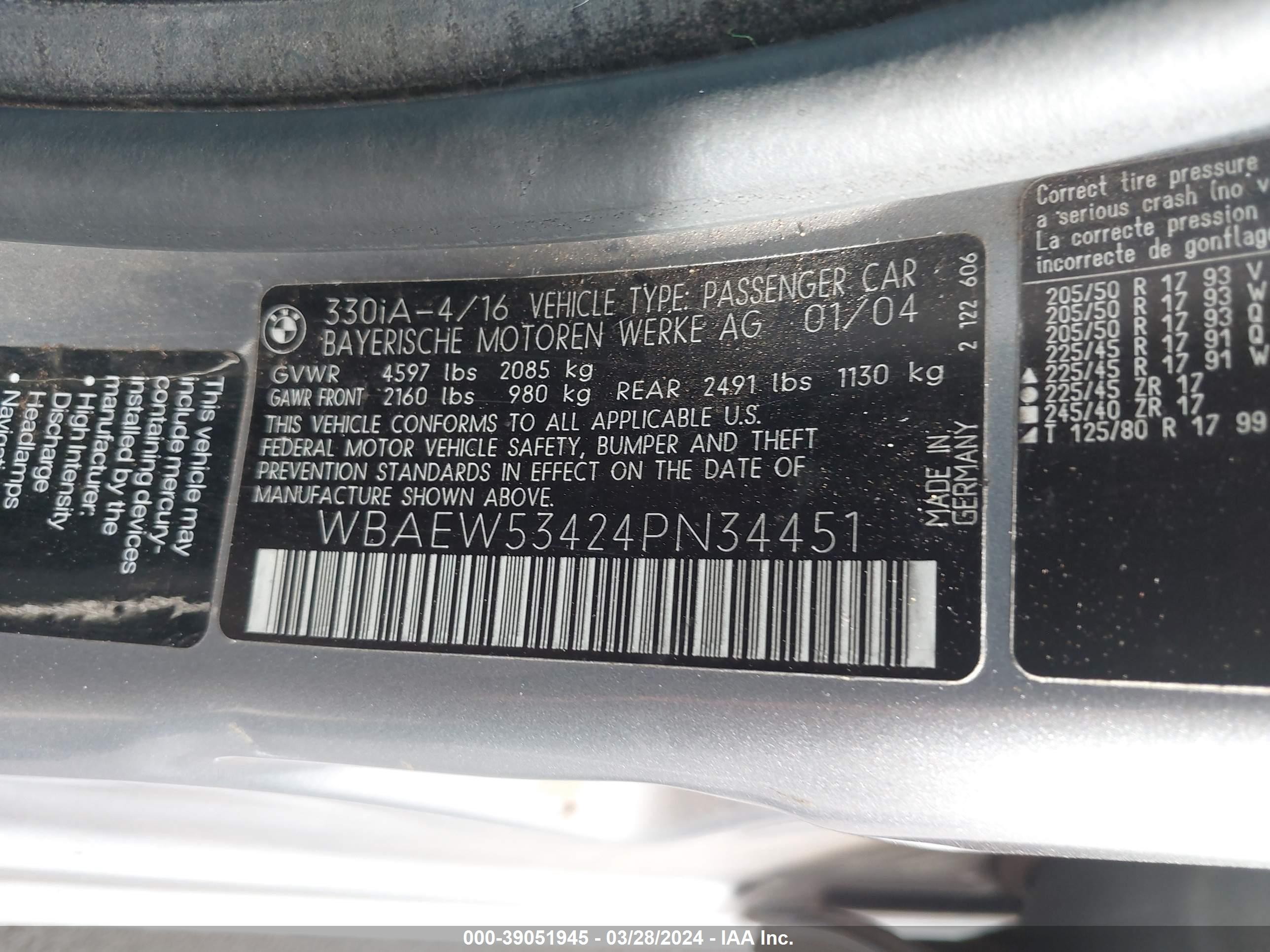 Photo 8 VIN: WBAEW53424PN34451 - BMW 3ER 