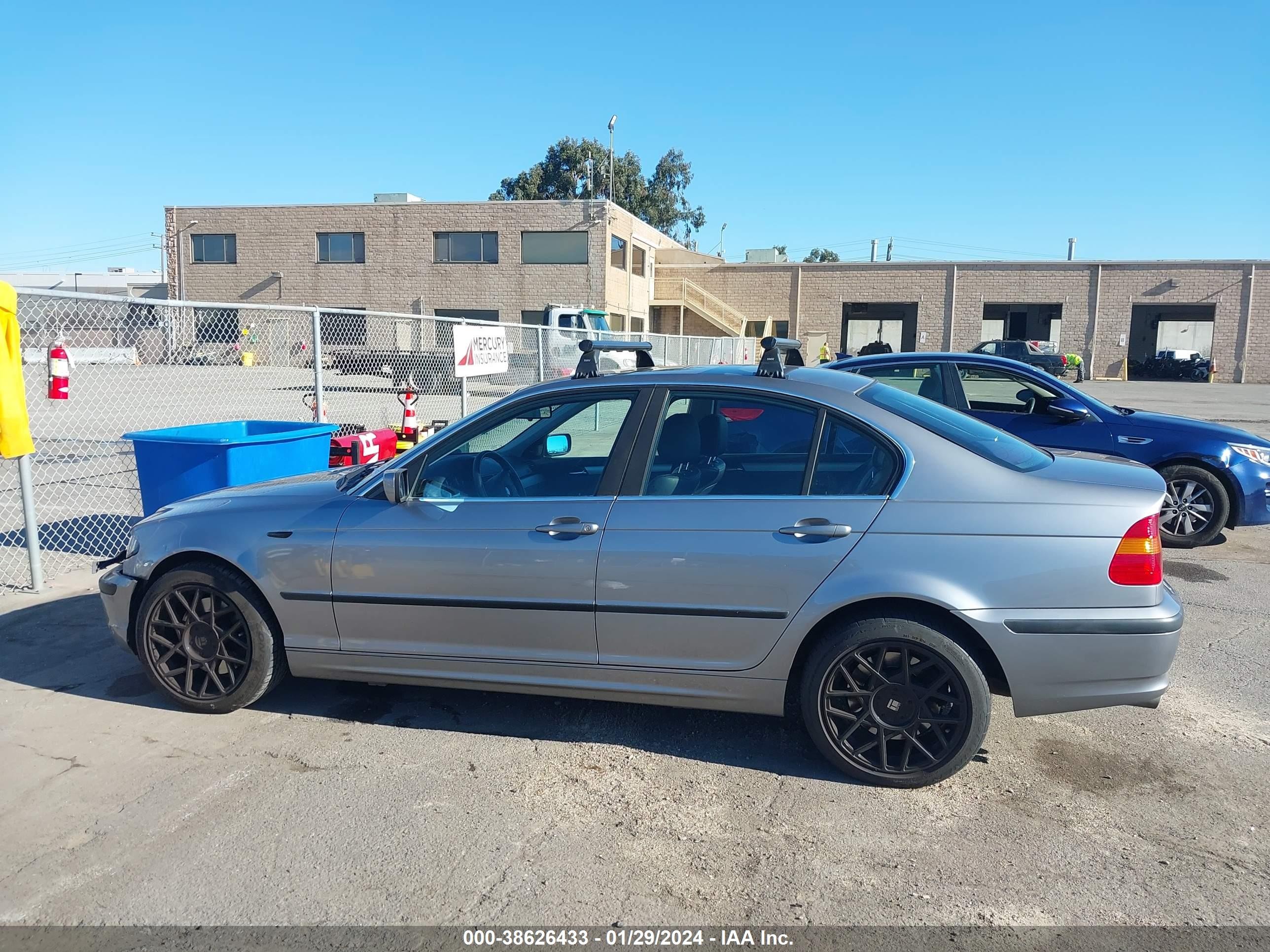 Photo 13 VIN: WBAEW53474PN33862 - BMW 3ER 