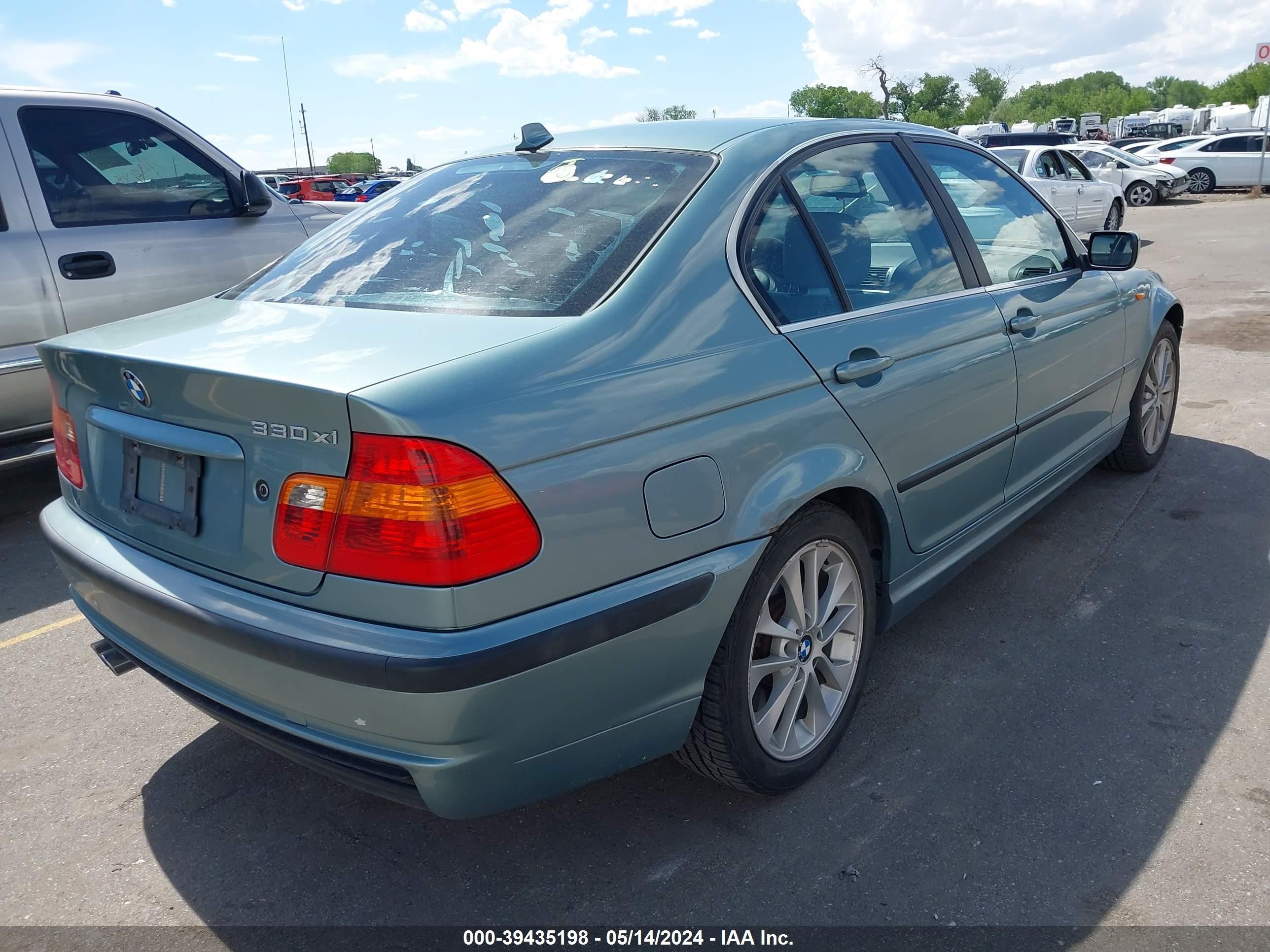 Photo 3 VIN: WBAEW53474PN34803 - BMW 3ER 