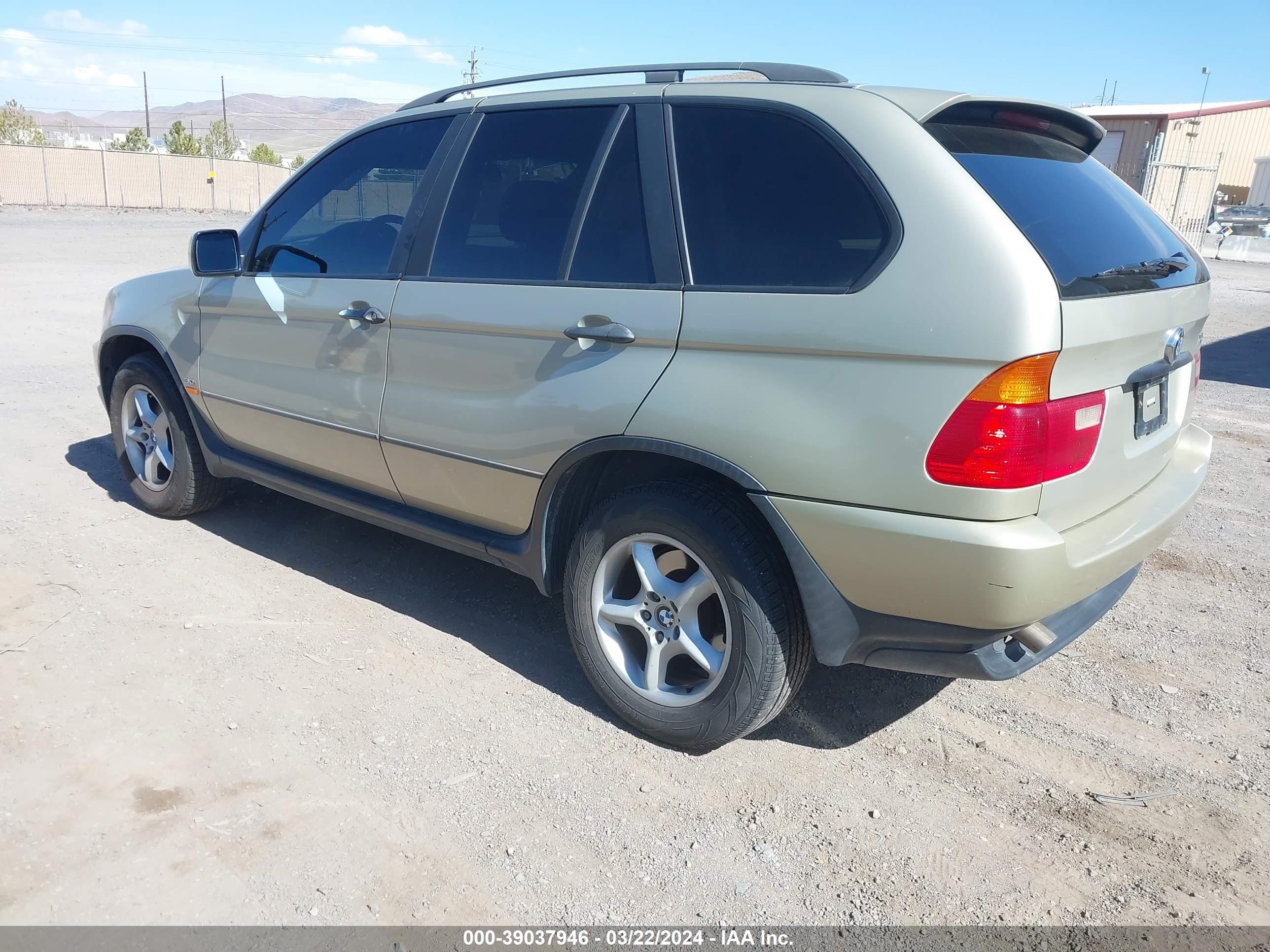 Photo 2 VIN: WBAFA53501LM87032 - BMW X5 