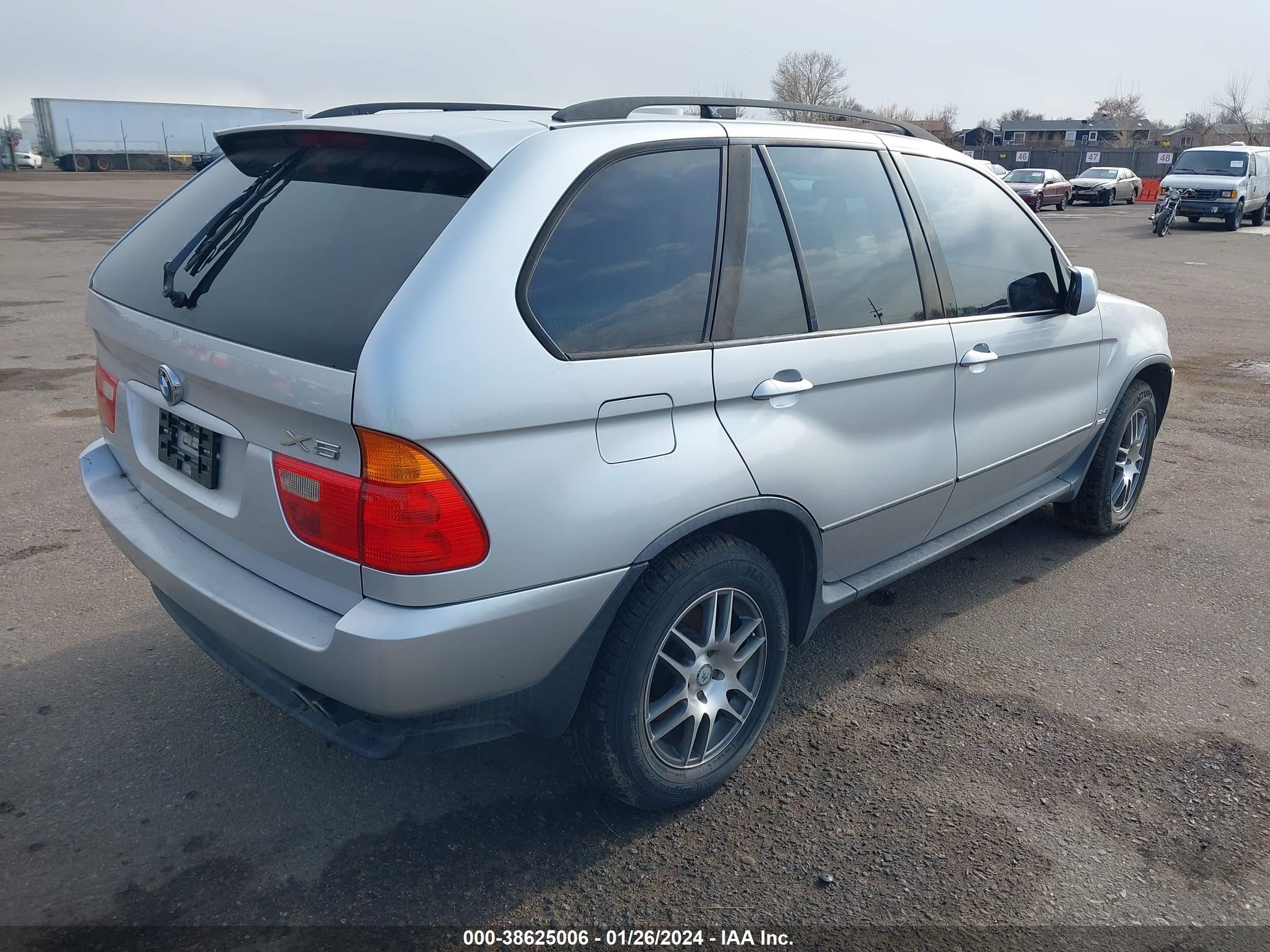 Photo 3 VIN: WBAFB33531LH21376 - BMW X5 