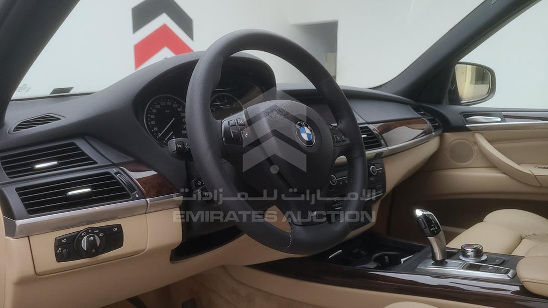 Photo 11 VIN: WBAFE4103AL253618 - BMW X5 