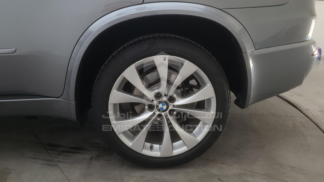 Photo 32 VIN: WBAFE4103AL253618 - BMW X5 