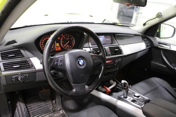 Photo 9 VIN: WBAFF41090L061180 - BMW X5 SUV 