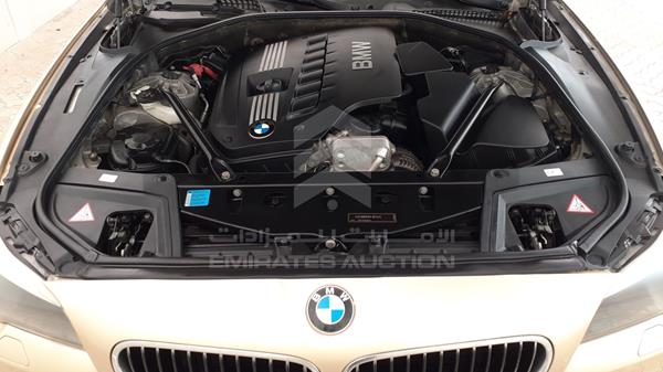 Photo 35 VIN: WBAFP3103BC620619 - BMW 523I 