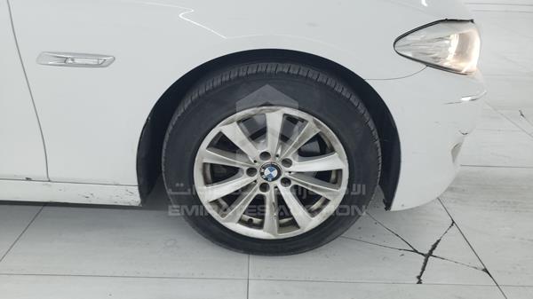 Photo 28 VIN: WBAFR1103DC861257 - BMW 530I 