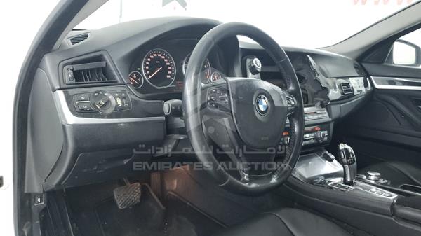 Photo 12 VIN: WBAFR1109CC859804 - BMW 530I 