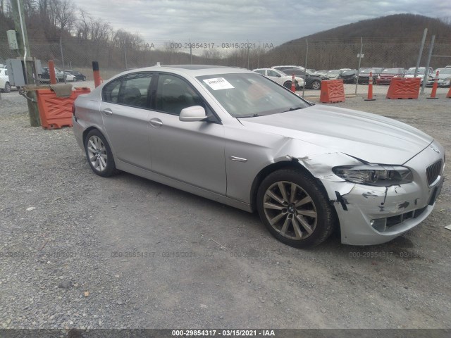 Photo 5 VIN: WBAFR1C50BC739820 - BMW 5 