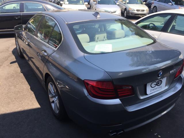 Photo 2 VIN: WBAFR1C50BC741602 - BMW 528 I 