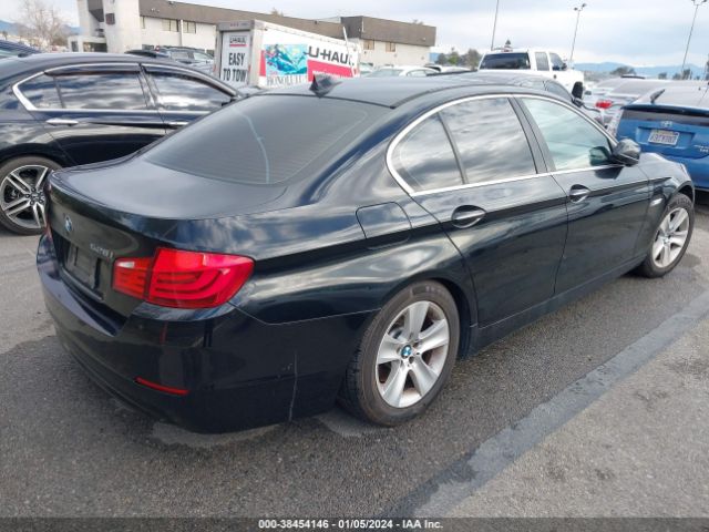 Photo 3 VIN: WBAFR1C50BC741857 - BMW 528I 