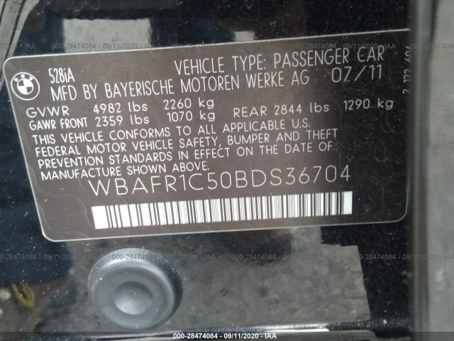 Photo 8 VIN: WBAFR1C50BDS36704 - BMW 5 