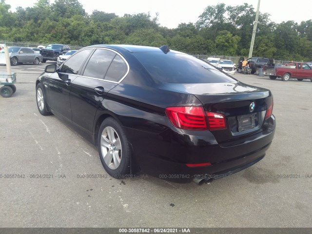 Photo 2 VIN: WBAFR1C52BC742122 - BMW 5 