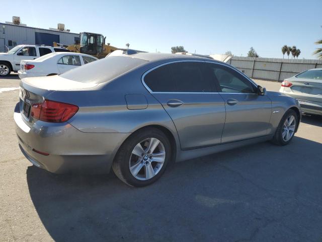 Photo 2 VIN: WBAFR1C52BC746736 - BMW 528 I 