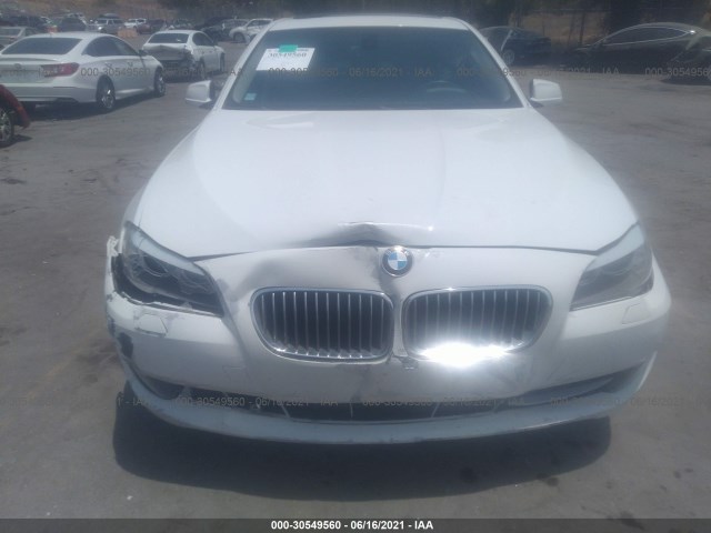 Photo 5 VIN: WBAFR1C52BDS36977 - BMW 5 