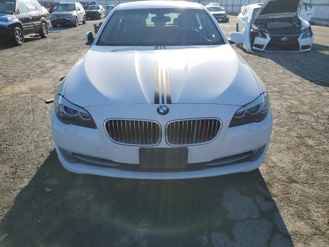 Photo 4 VIN: WBAFR1C53BC738399 - BMW 5 SERIES 