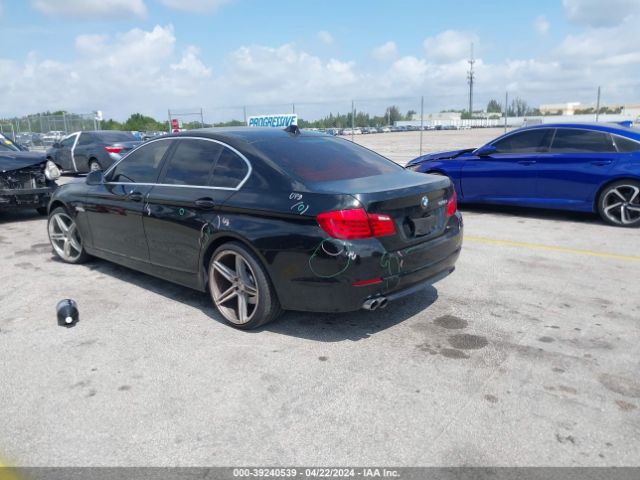 Photo 2 VIN: WBAFR1C53BC739441 - BMW 528I 