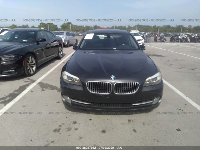 Photo 5 VIN: WBAFR1C53BC740640 - BMW 5 