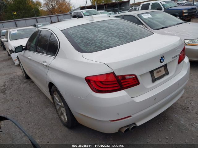 Photo 2 VIN: WBAFR1C53BC742968 - BMW 528I 