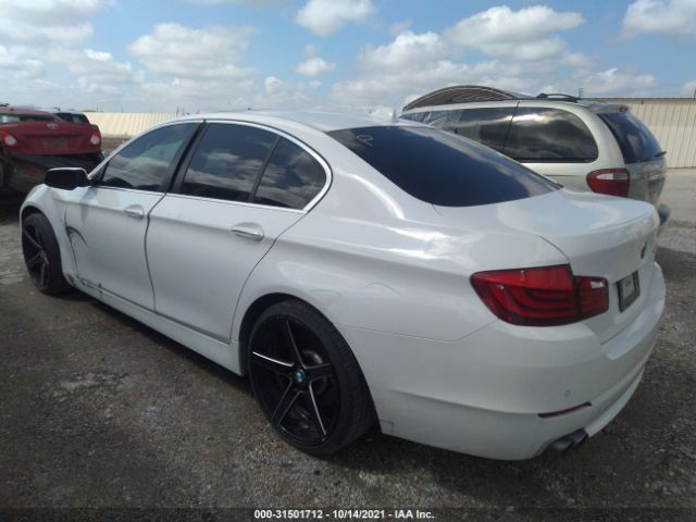 Photo 2 VIN: WBAFR1C53BC744221 - BMW 5 