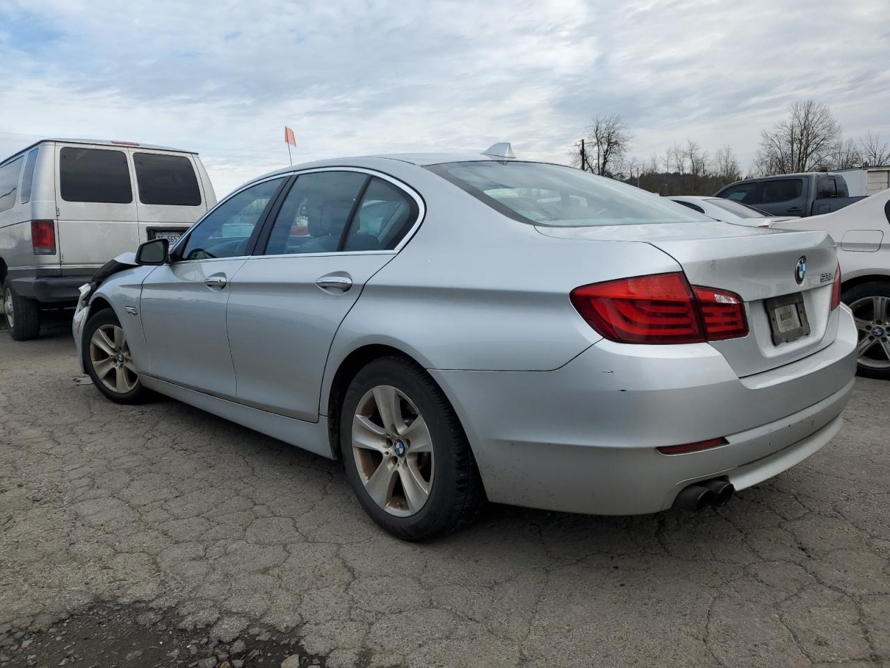 Photo 1 VIN: WBAFR1C53BDS36227 - BMW 5ER 