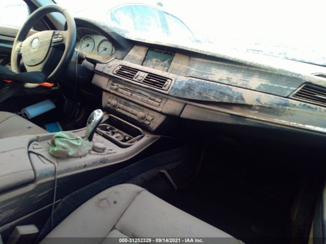 Photo 4 VIN: WBAFR1C55BC260261 - BMW 5 