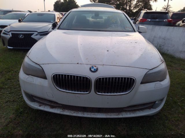 Photo 5 VIN: WBAFR1C55BC260261 - BMW 5 