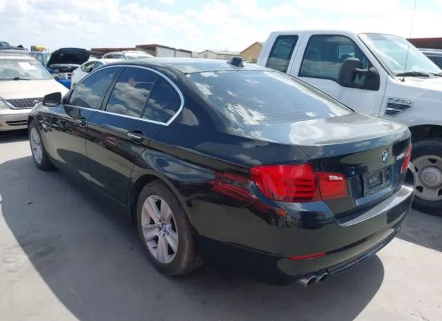 Photo 2 VIN: WBAFR1C55BC738811 - BMW 5 SERIES 