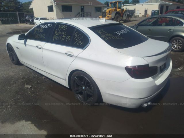 Photo 2 VIN: WBAFR1C56BC672866 - BMW 5 