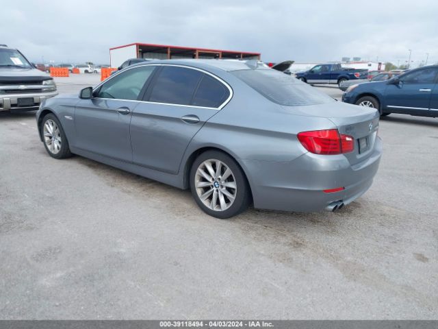 Photo 2 VIN: WBAFR1C56BC744312 - BMW 528I 