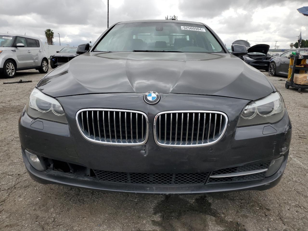 Photo 4 VIN: WBAFR1C56BC745718 - BMW 5ER 