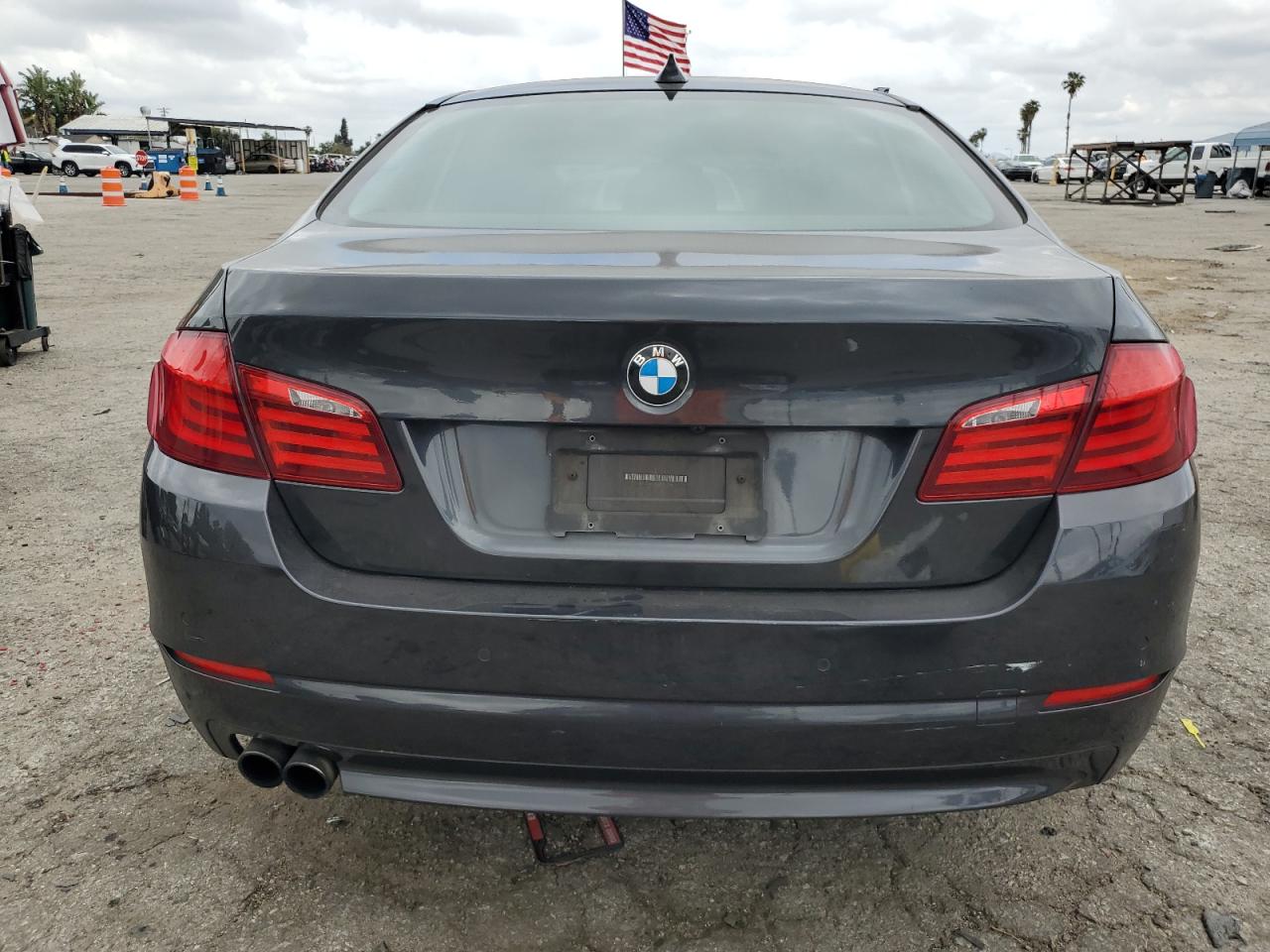 Photo 5 VIN: WBAFR1C56BC745718 - BMW 5ER 