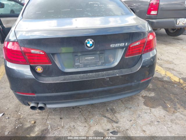 Photo 5 VIN: WBAFR1C57BC260133 - BMW 528I 