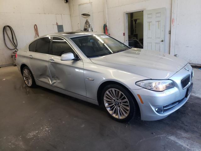 Photo 3 VIN: WBAFR1C57BC672164 - BMW 5 SERIES 