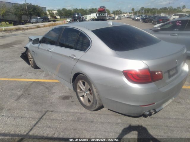 Photo 2 VIN: WBAFR1C57BDJ97982 - BMW 5 