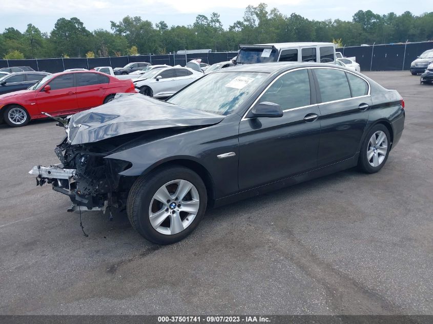 Photo 1 VIN: WBAFR1C58BC672027 - BMW 5ER 