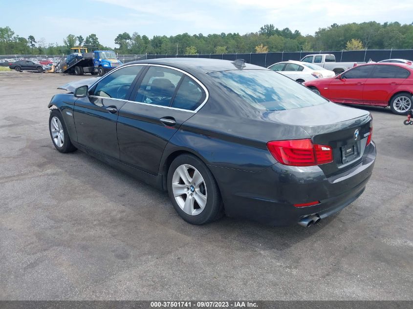 Photo 2 VIN: WBAFR1C58BC672027 - BMW 5ER 