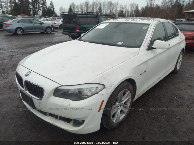 Photo 1 VIN: WBAFR1C58BC747079 - BMW 5 