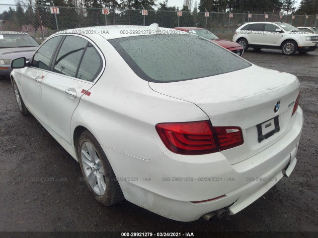 Photo 2 VIN: WBAFR1C58BC747079 - BMW 5 