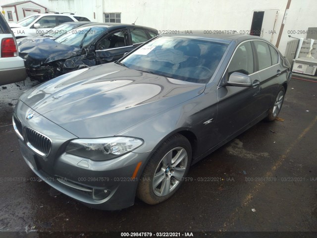 Photo 1 VIN: WBAFR1C5XBC739372 - BMW 5 