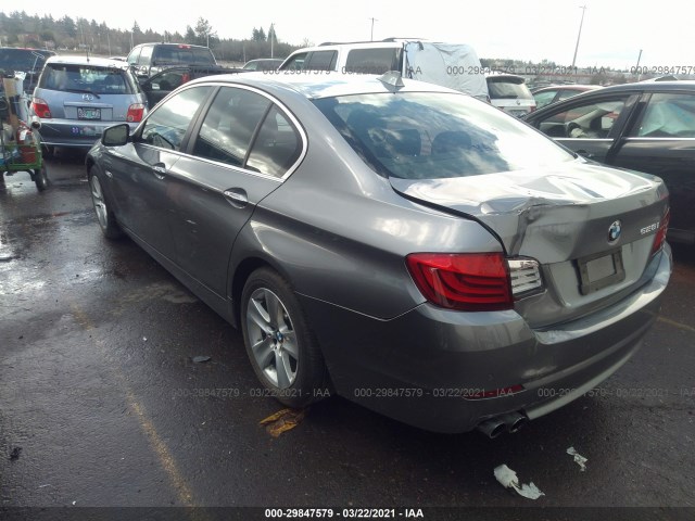 Photo 2 VIN: WBAFR1C5XBC739372 - BMW 5 