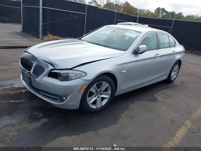 Photo 1 VIN: WBAFR1C5XBC739713 - BMW 528I 