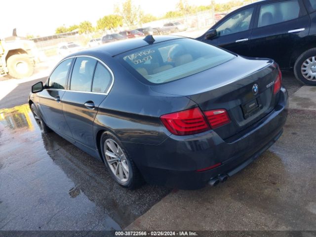 Photo 2 VIN: WBAFR1C5XBC739906 - BMW 5ER 