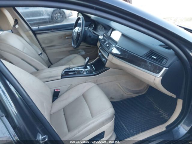 Photo 4 VIN: WBAFR1C5XBC739906 - BMW 5ER 