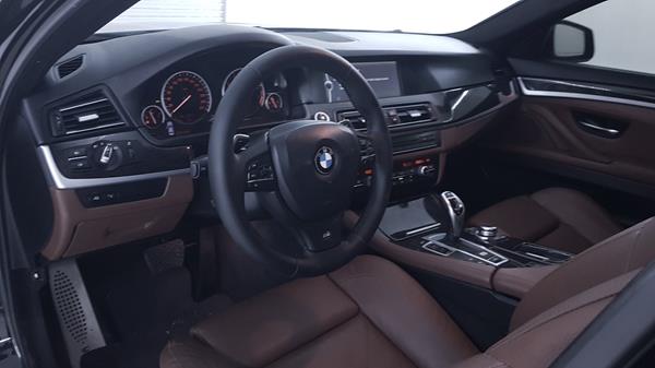 Photo 11 VIN: WBAFR7103DDZ00104 - BMW 535 