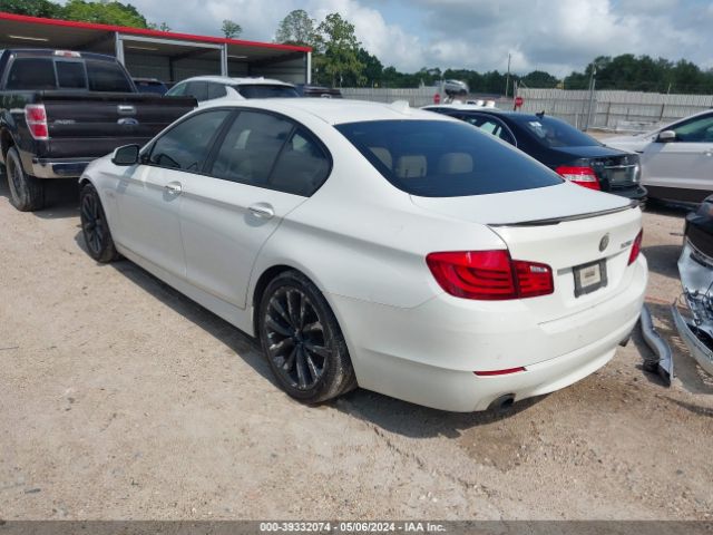 Photo 2 VIN: WBAFR7C50BC608485 - BMW 535I 