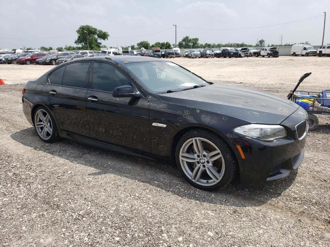 Photo 3 VIN: WBAFR7C50DC818460 - BMW 5ER 